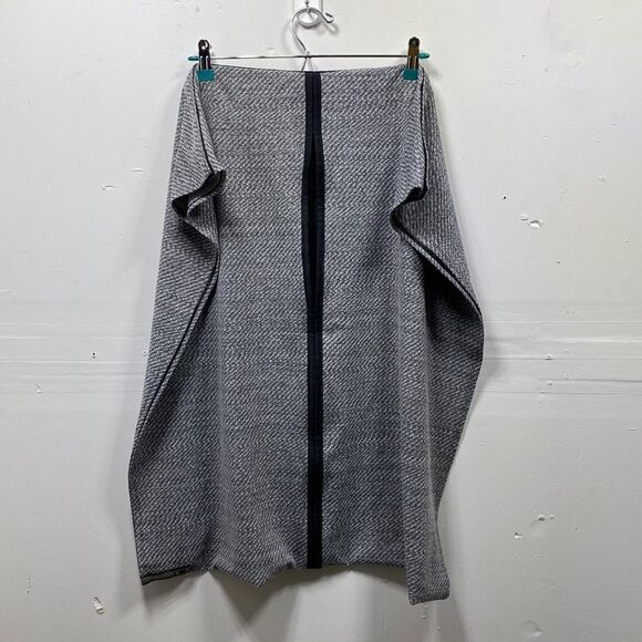 Lululemon Vinyasa Scarf - Picture 1 of 3